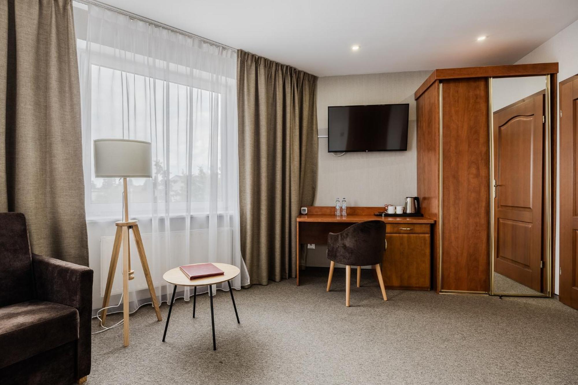 Hotel Caro Πόζναν Εξωτερικό φωτογραφία